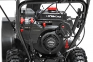 Снегоуборочная машина Hyundai S7065. Фото 4